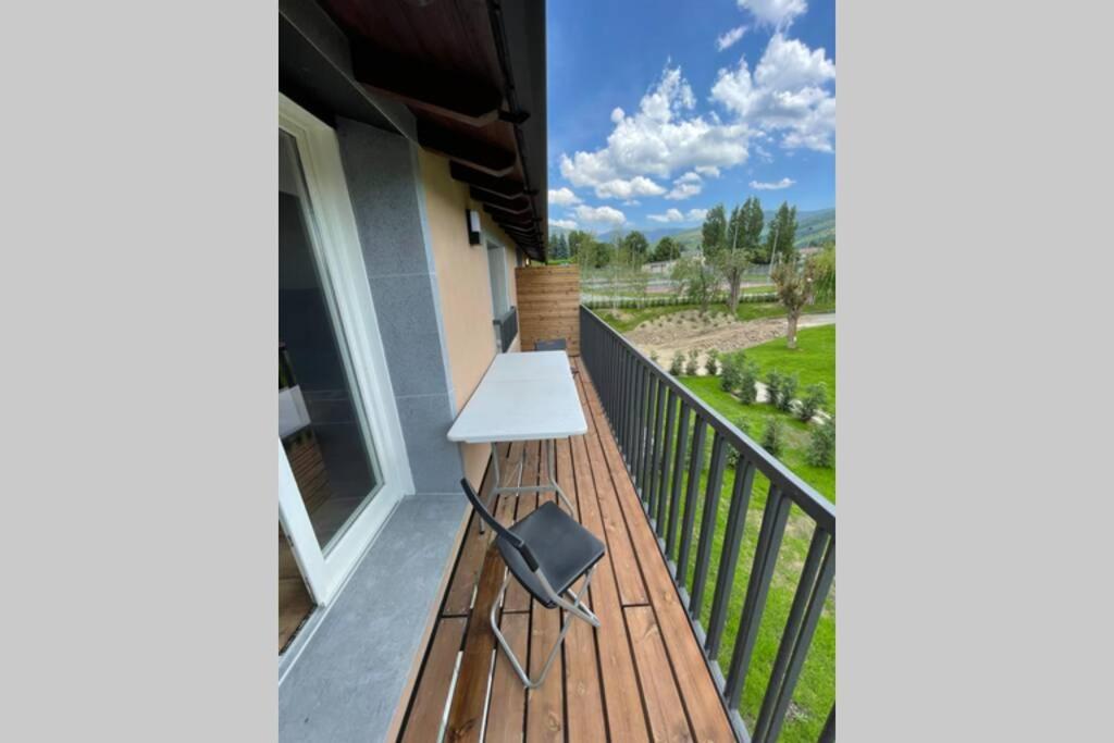 New Construction Penthouse With Pool And Wifi Apartment Osséja Exterior foto