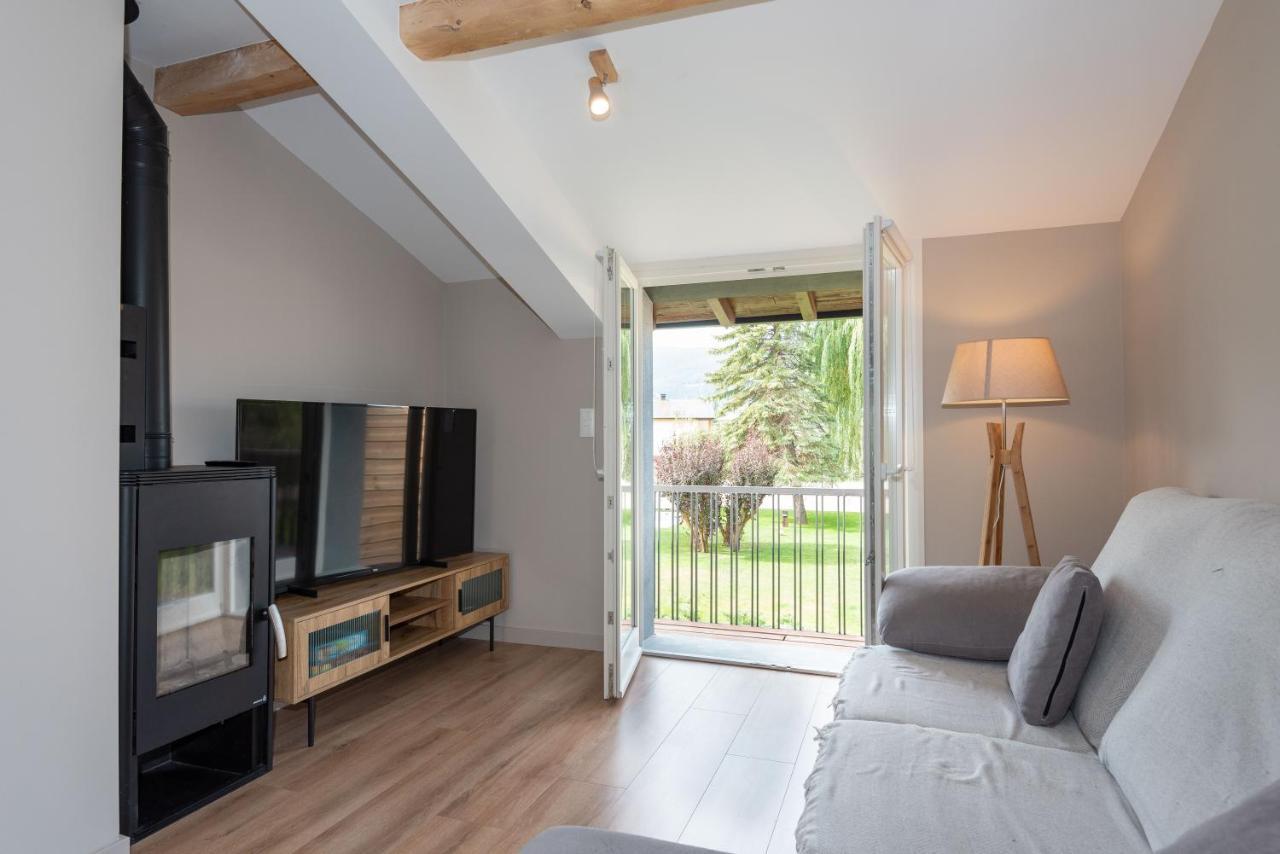 New Construction Penthouse With Pool And Wifi Apartment Osséja Exterior foto